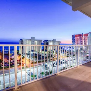 https://10th-floor-beautiful-3-bd-great-amenities-and-great-location.panamacity-beachhotels.com