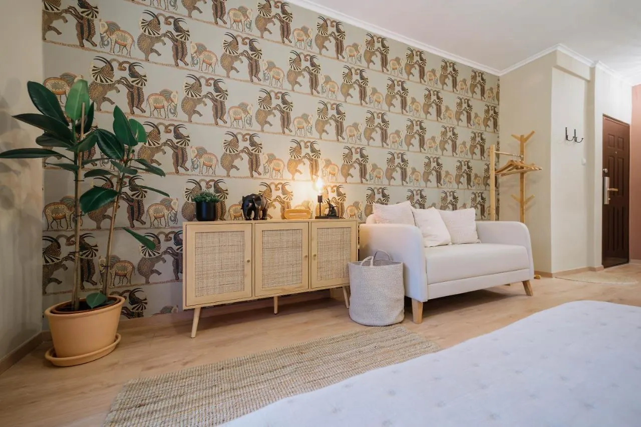 Elephant Studio Будапешт 0*,  Венгрия